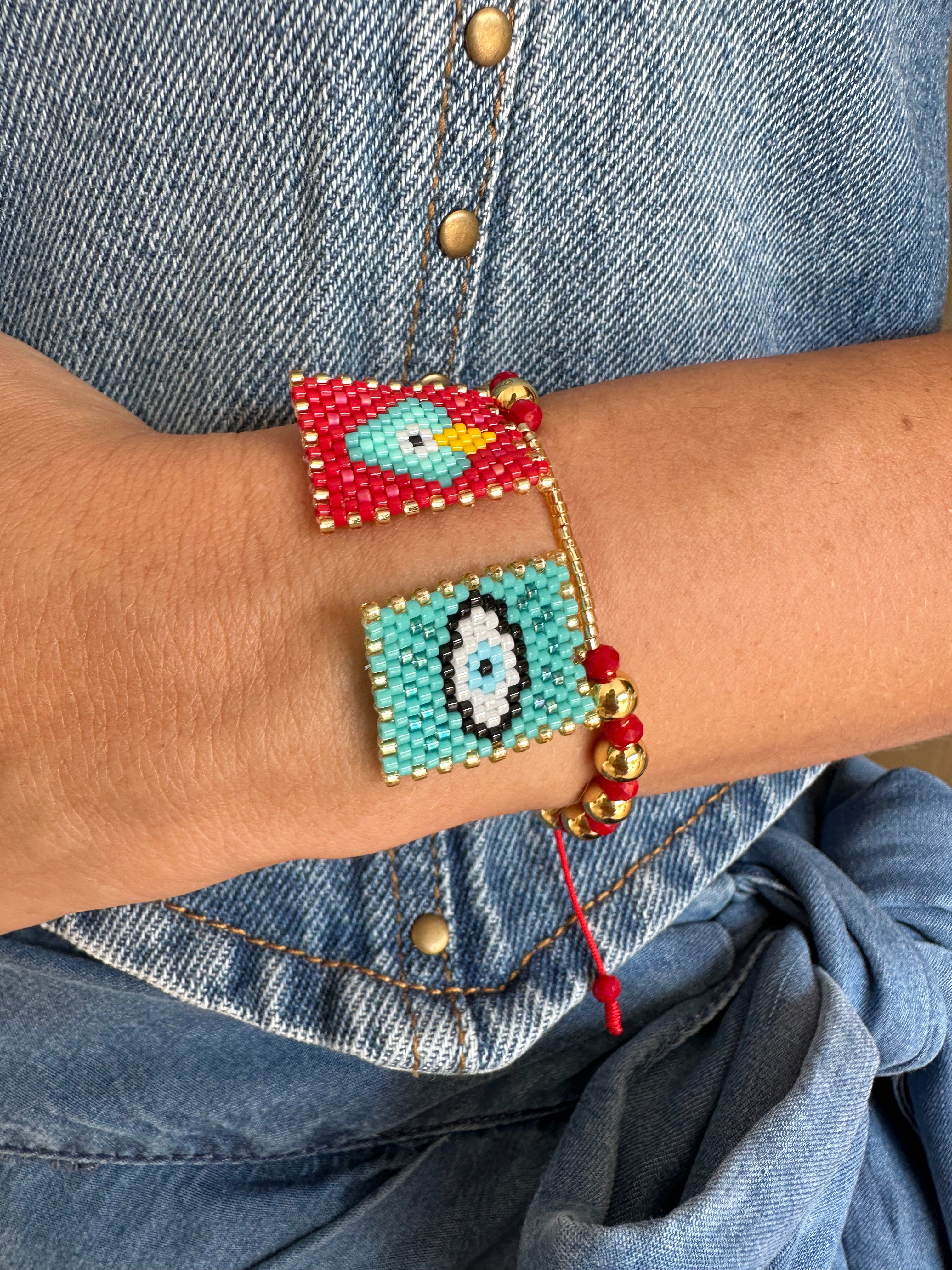 Pulsera ojo y corazón (Elige color)