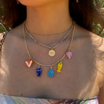 Collar pez alegria con hilo