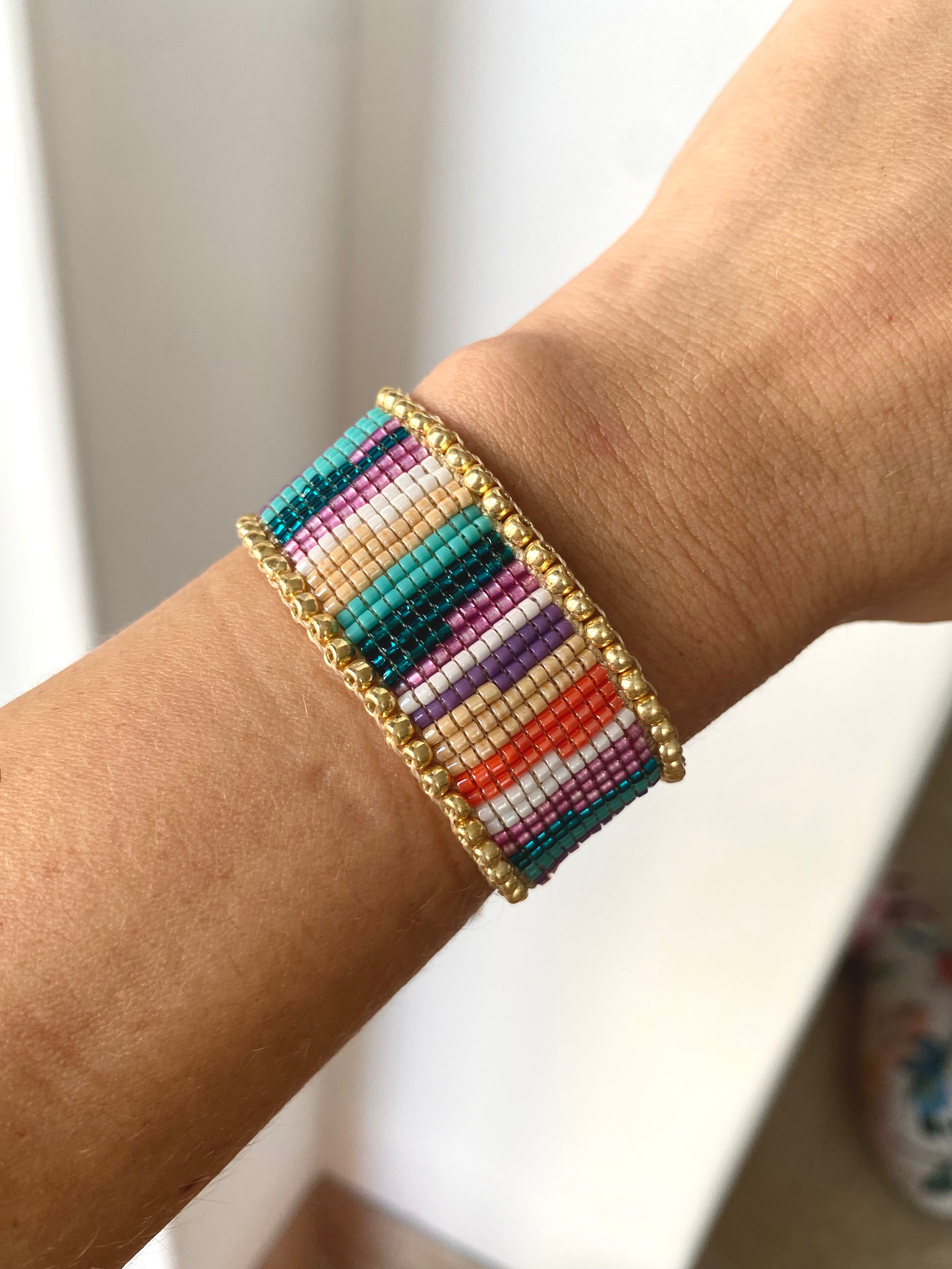 Pulsera lineas verticales ( Elige color)